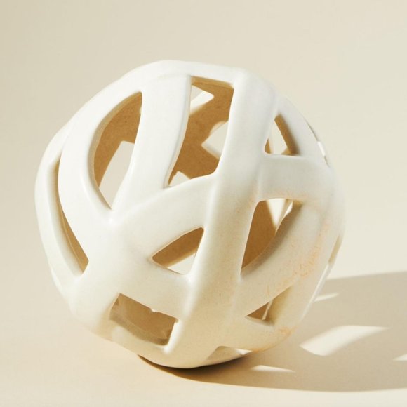 NWT Anthropologie Knotted Object